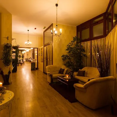 Aqua Hotel Kistelek